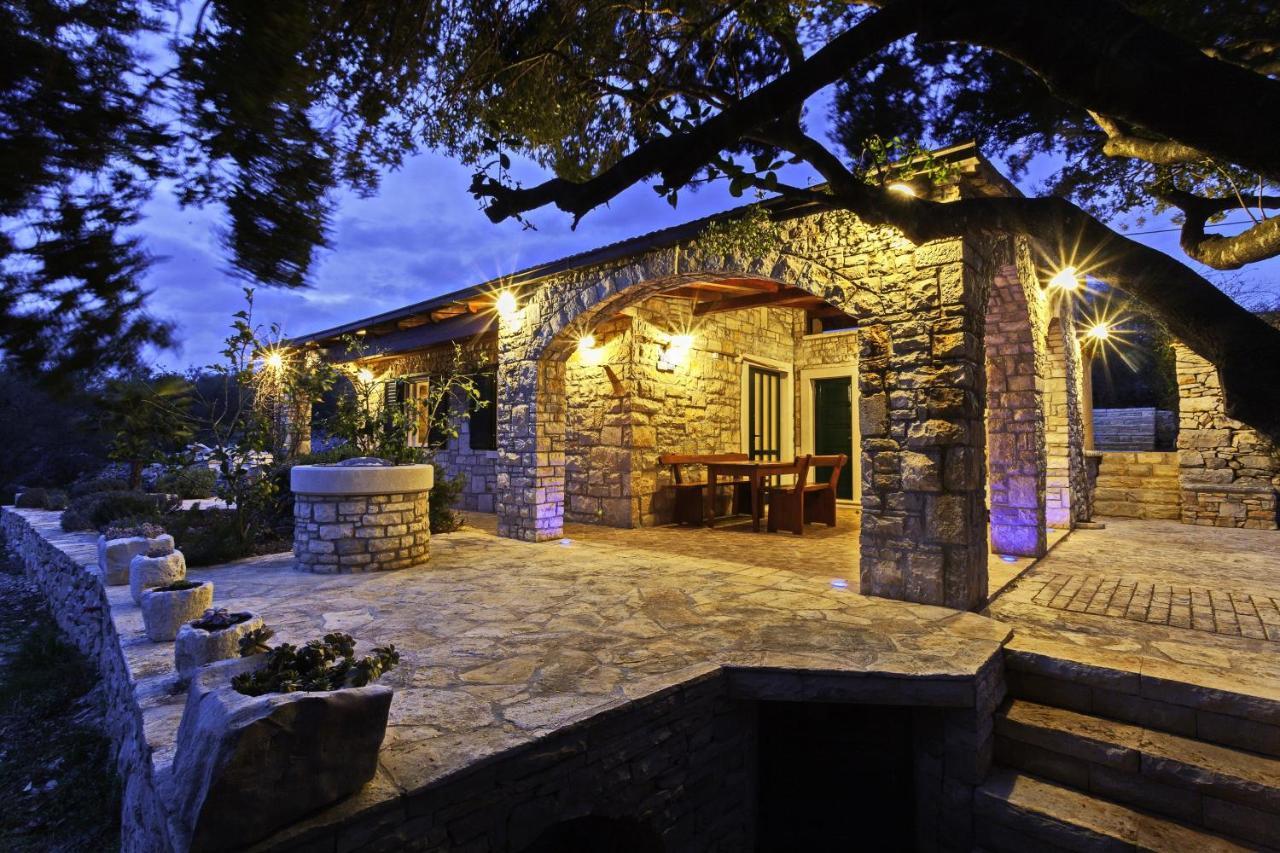 فيلا Stone House San Pelegrin فيلا لوكا المظهر الخارجي الصورة