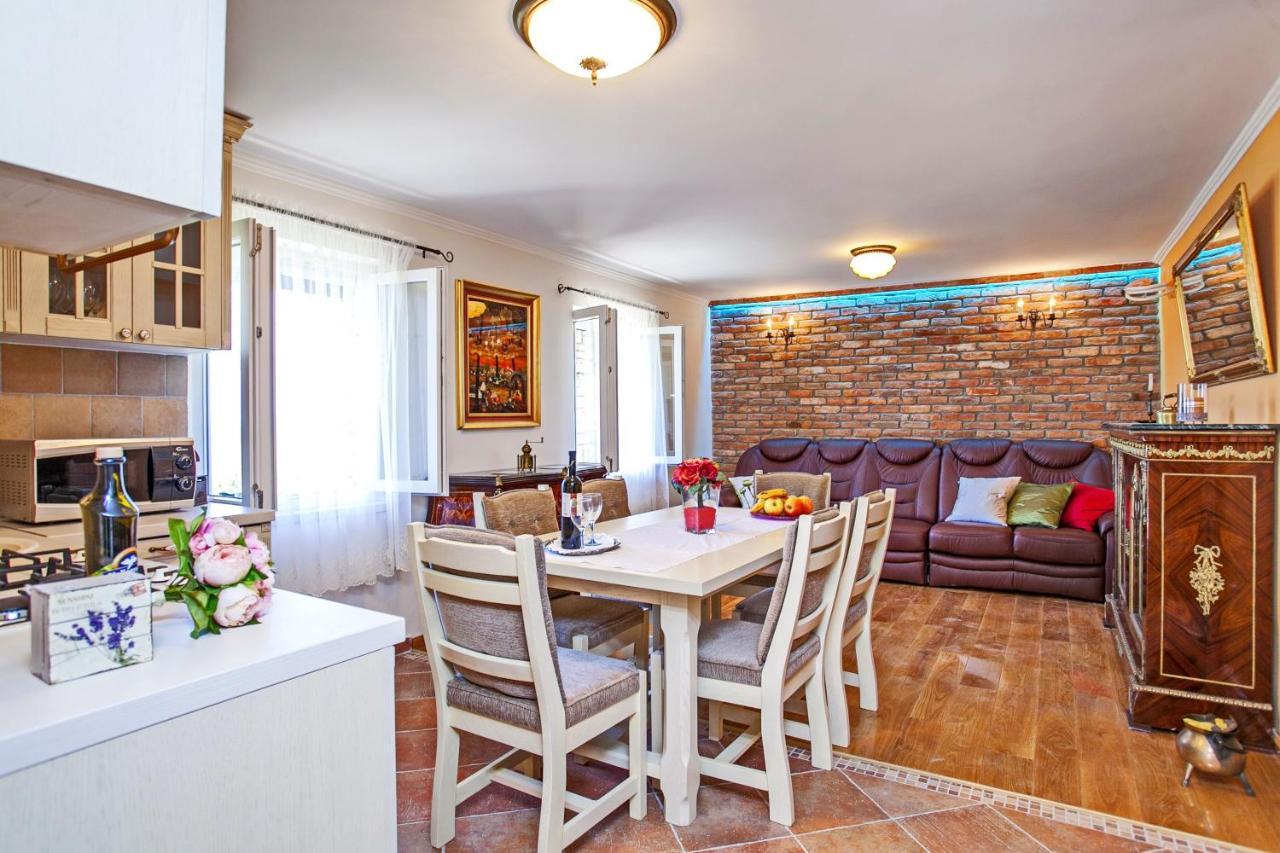 فيلا Stone House San Pelegrin فيلا لوكا المظهر الخارجي الصورة