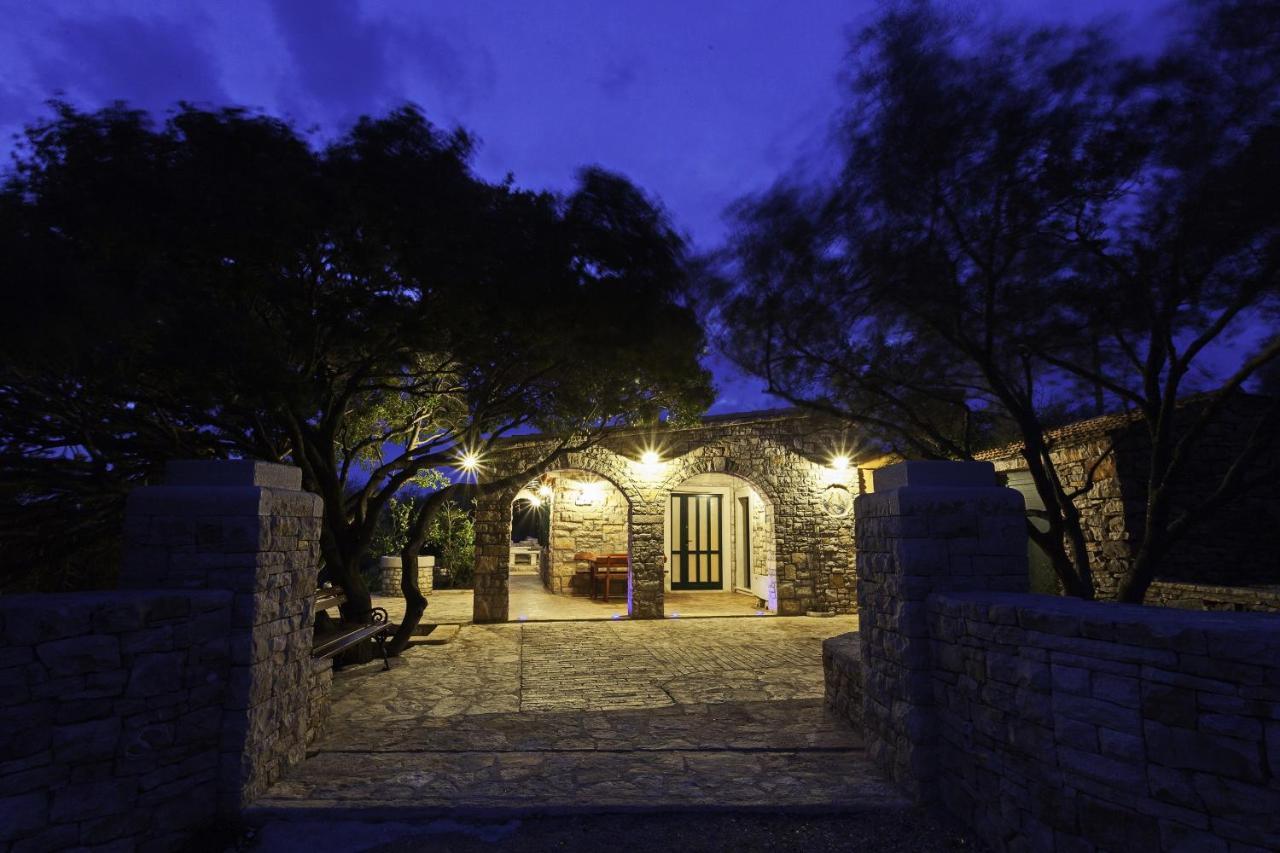 فيلا Stone House San Pelegrin فيلا لوكا المظهر الخارجي الصورة